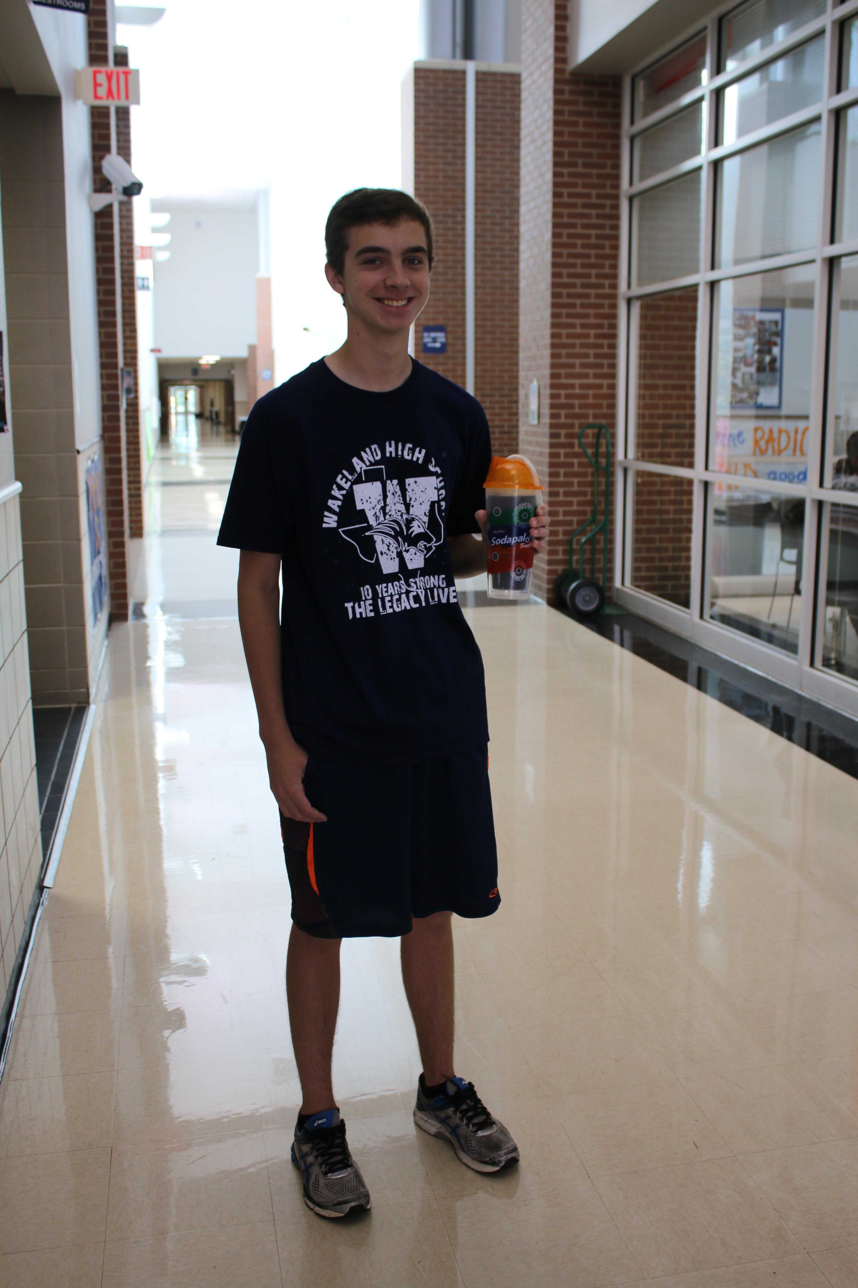 Loading up twice a day on Dr. Pepper, freshman Parker Jones kicks off the start of summer with his Sodapalooza cup. Jones has bought a Sodapalooza cup all three years RaceTrac has offered it. “I live off of Dr. Pepper so being able to get it free for summer is great,” Jones said.